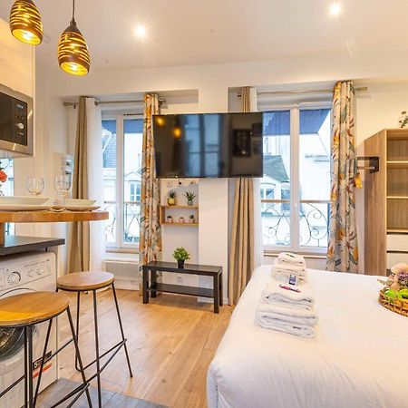 Lovely Studio -Center Of Париж Экстерьер фото