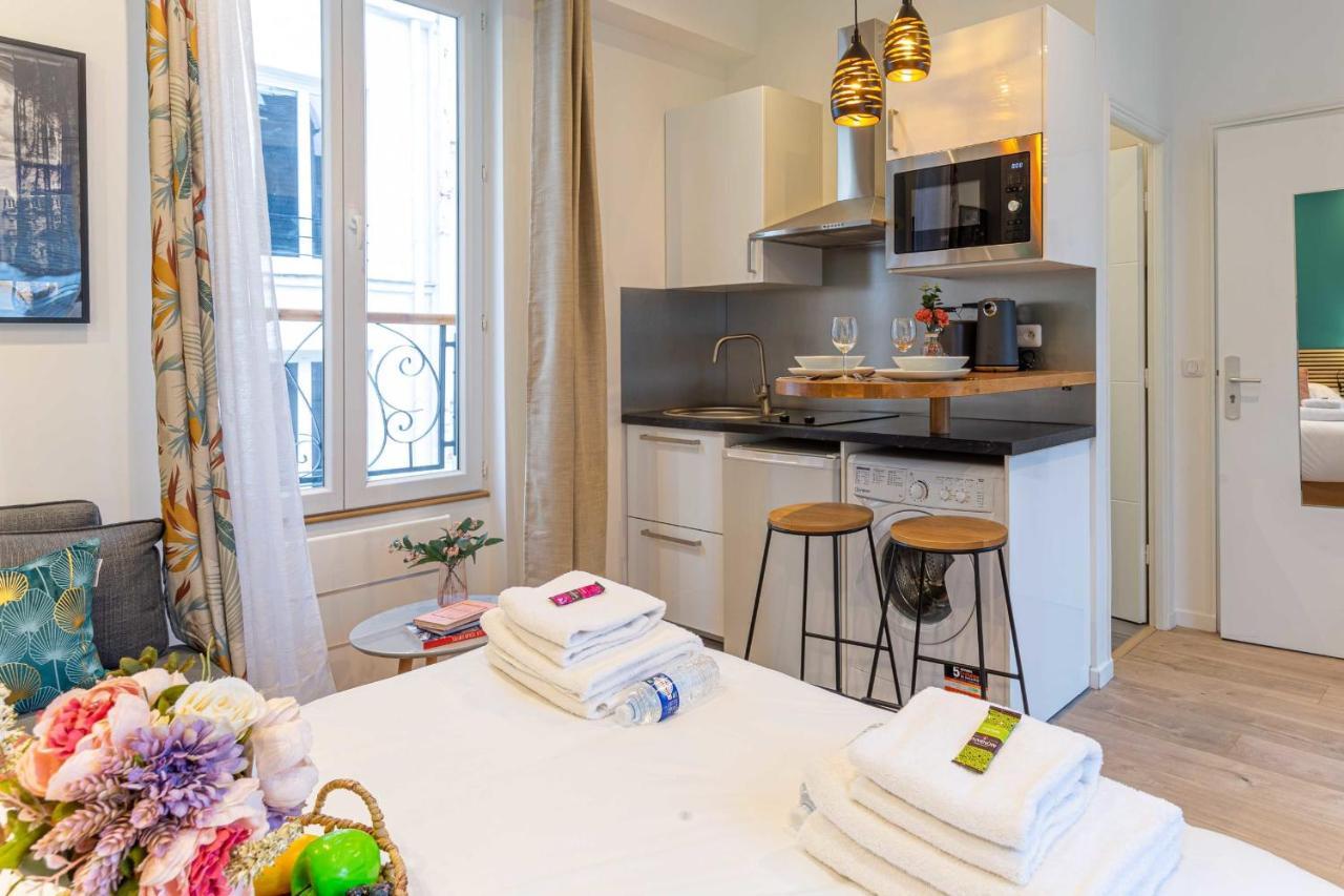 Lovely Studio -Center Of Париж Экстерьер фото